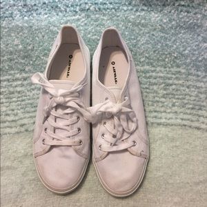 Airwalk Canvas Sneakers